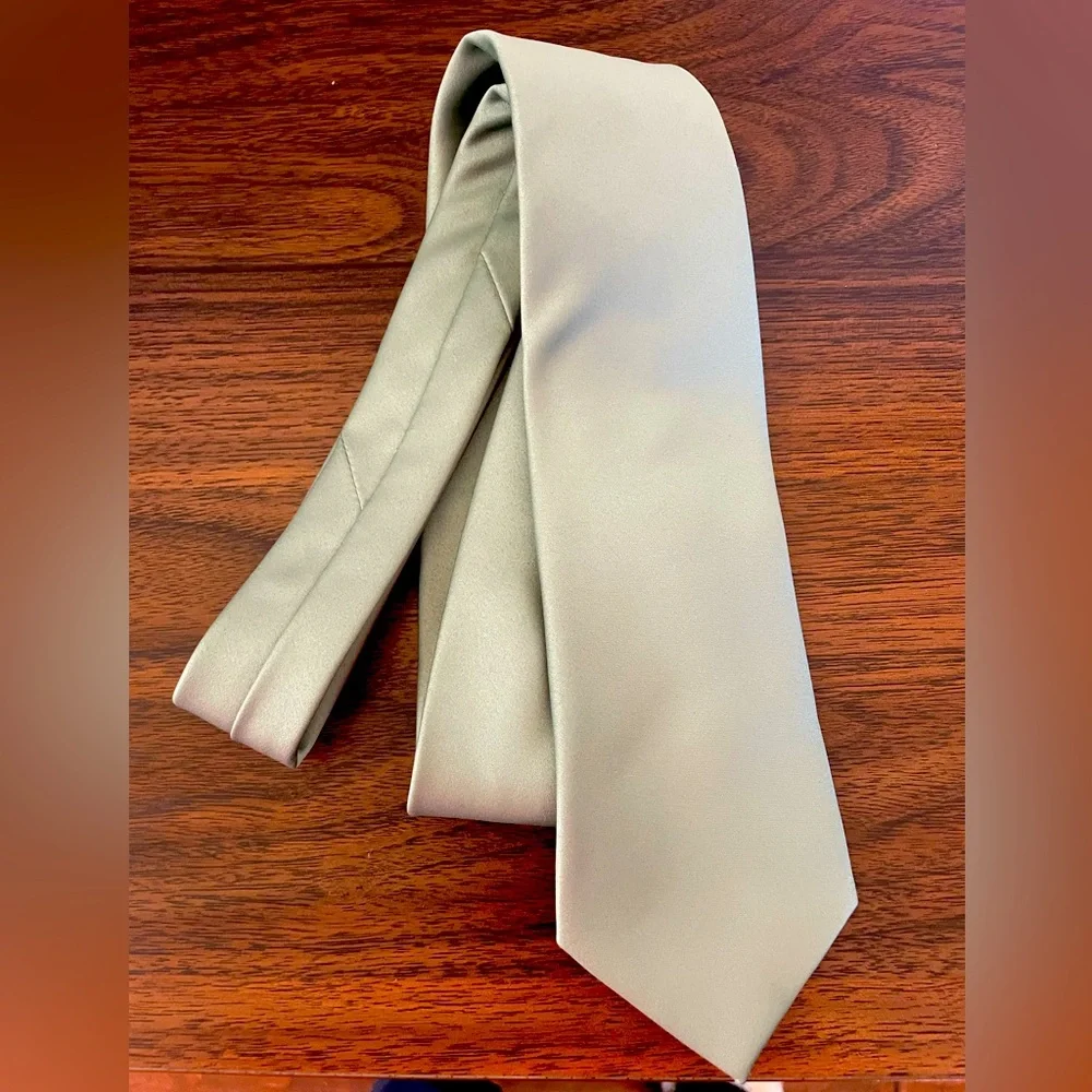 Azazie tie